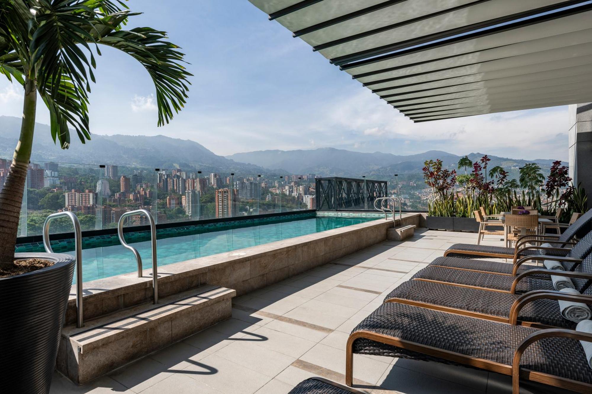 Hotel York Luxury Suites Medellin By Preferred Exterior foto